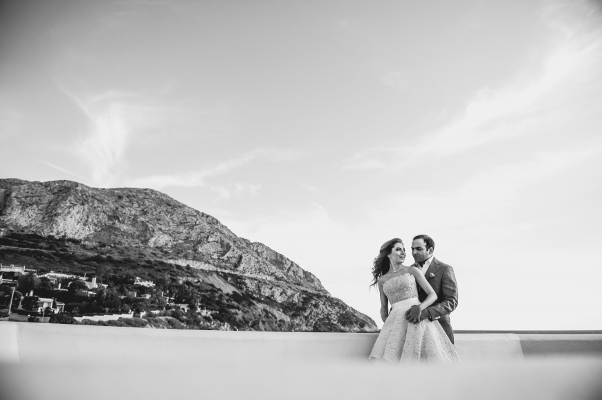 beautiful-lebanese-pre-wedding-couple-photo-shoot-at-athens-riviera-greece-by-cast-expression-photography-3
